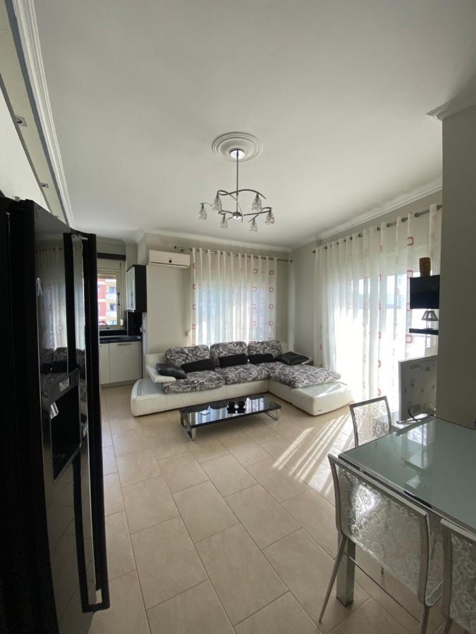 VlorëMarina Houseアパートメント エクステリア 写真
