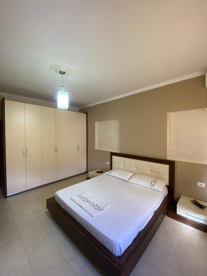 VlorëMarina Houseアパートメント エクステリア 写真
