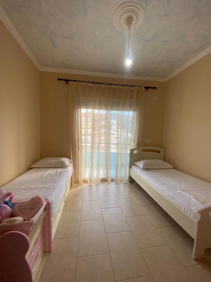 VlorëMarina Houseアパートメント エクステリア 写真
