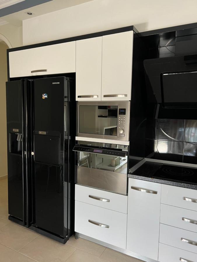 VlorëMarina Houseアパートメント エクステリア 写真