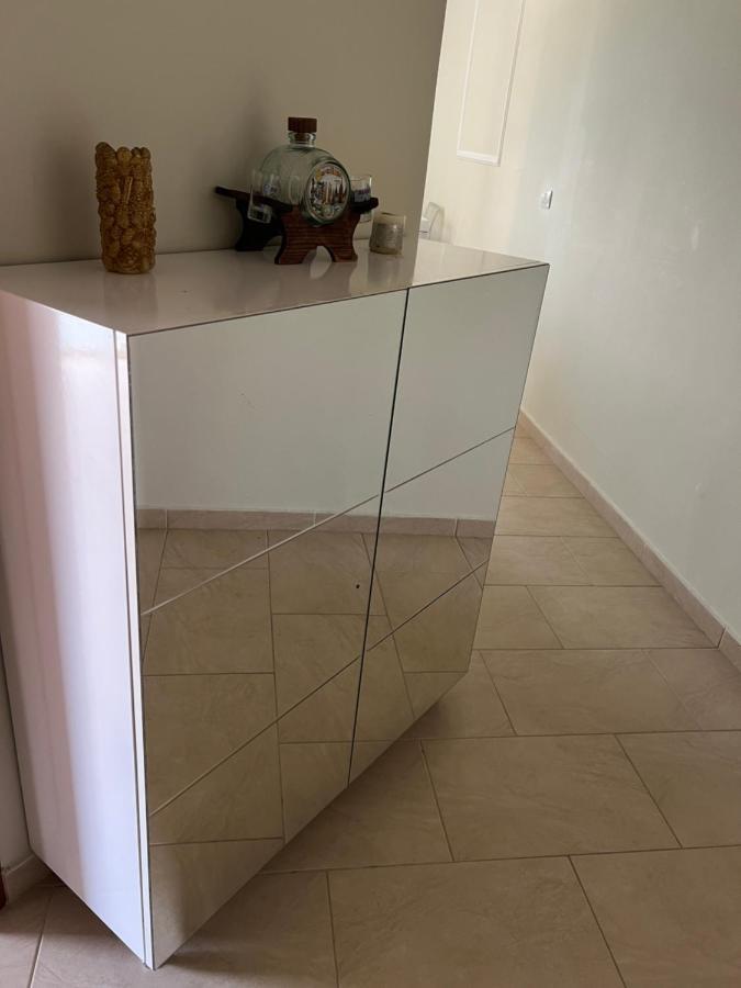 VlorëMarina Houseアパートメント エクステリア 写真